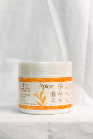 Creme de Pentear Nutri Waves 500g - No Poo / Low Poo - Ação Condicionante